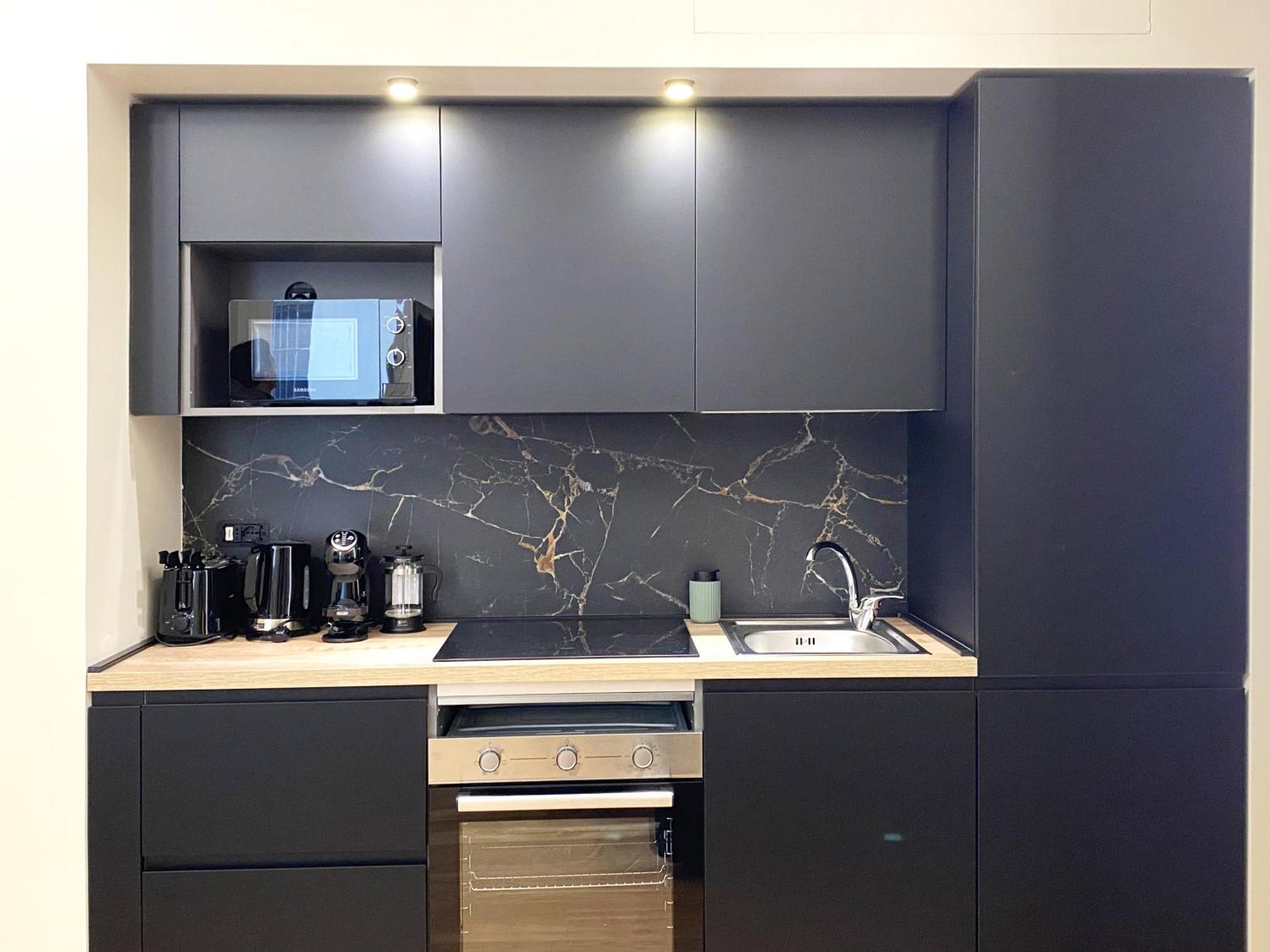 Iconic Studio San Giovanni - House With Private Parking โรม ภายนอก รูปภาพ